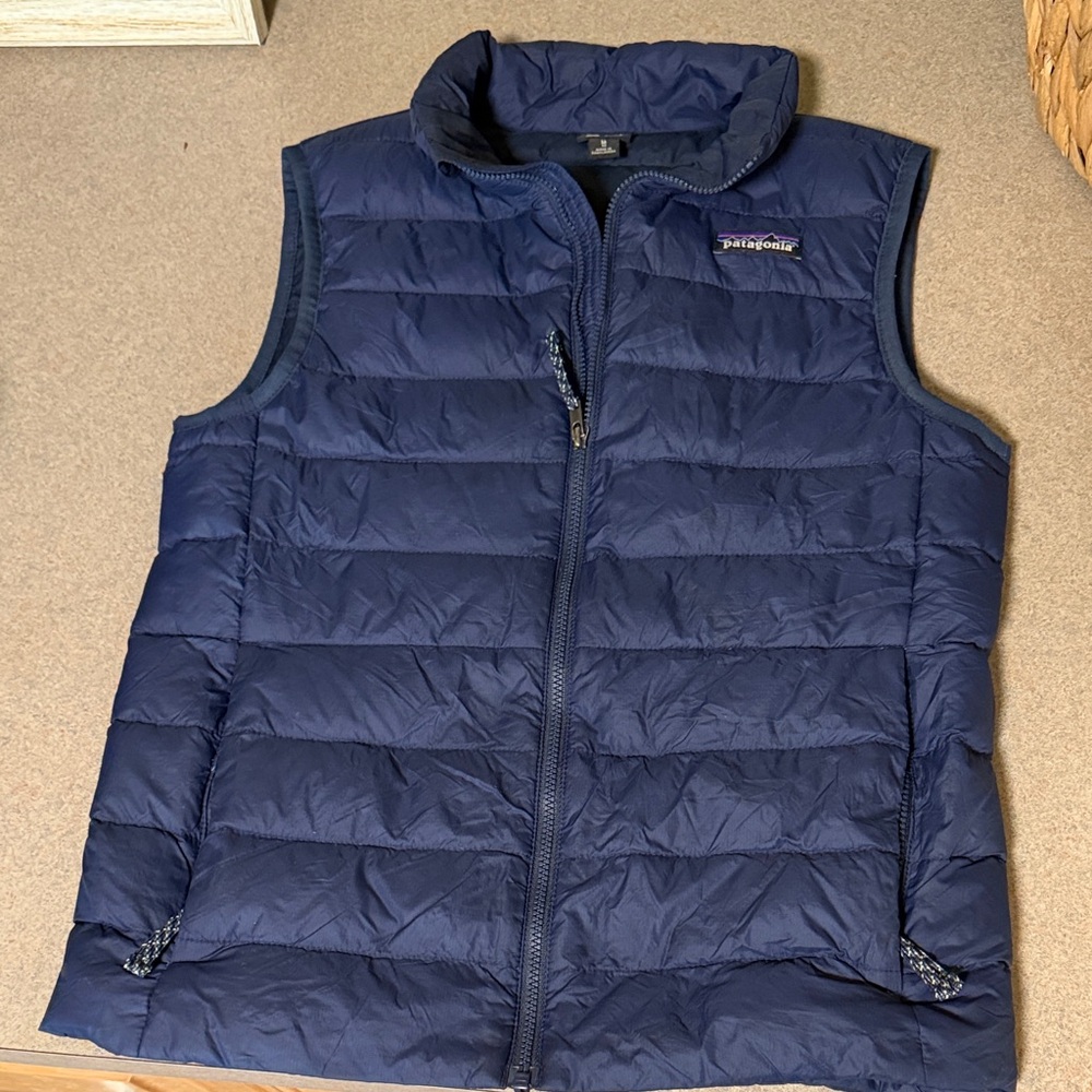 Patagonia Navy Puffer Vest Boys